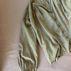 Doen Olive Green Women's Top